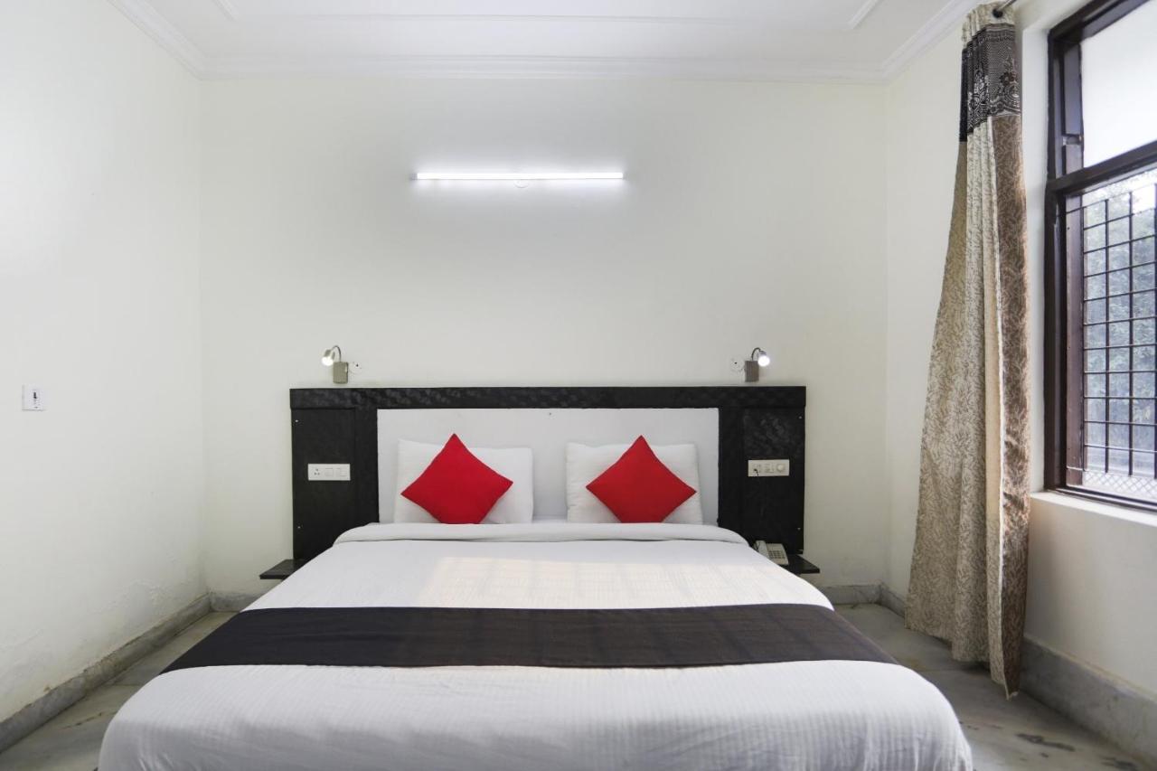 فندق Capital O The Nest Expo Near Pvr Ansal Plaza Greater نويدا المظهر الخارجي الصورة