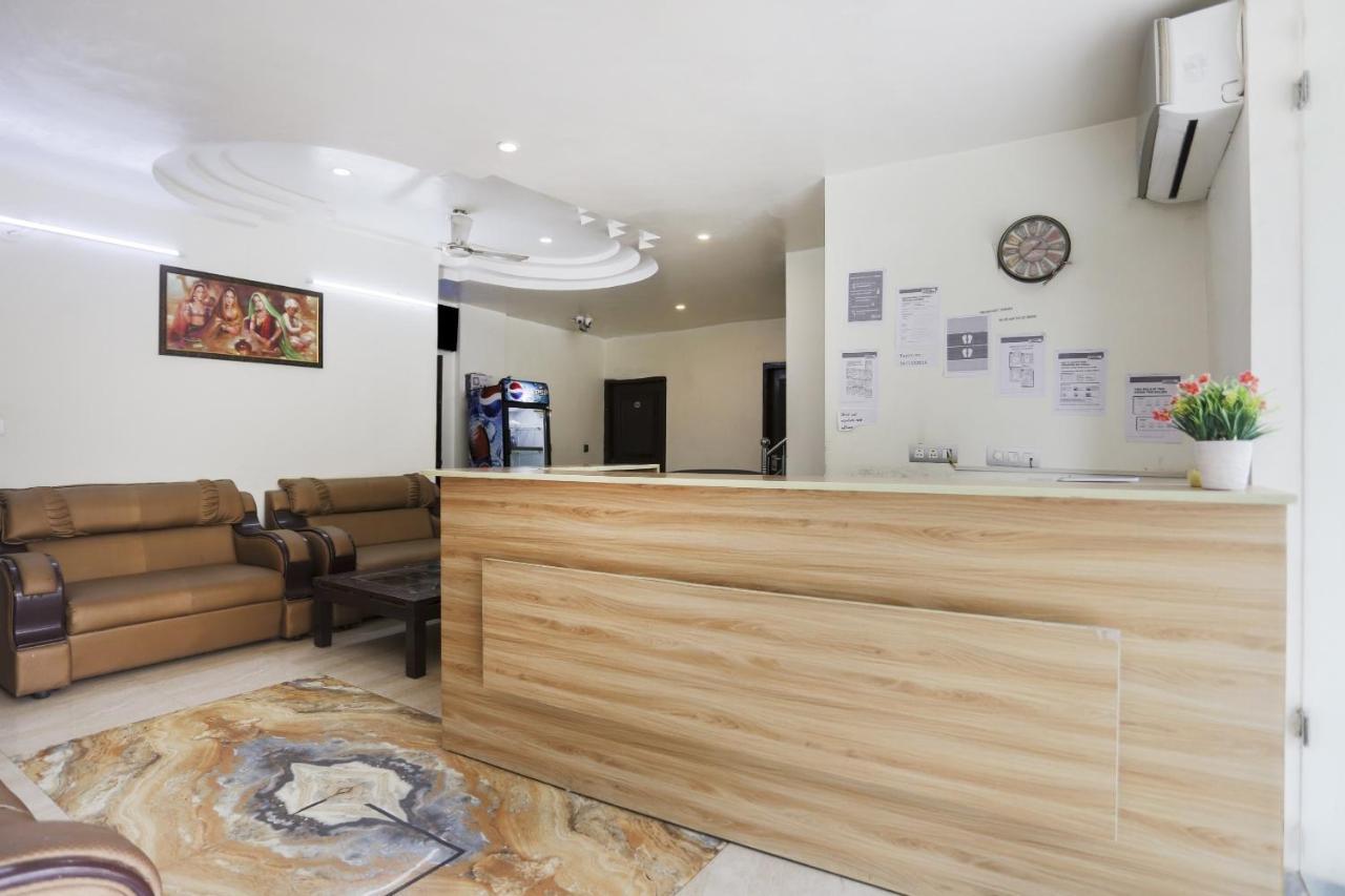 فندق Capital O The Nest Expo Near Pvr Ansal Plaza Greater نويدا المظهر الخارجي الصورة